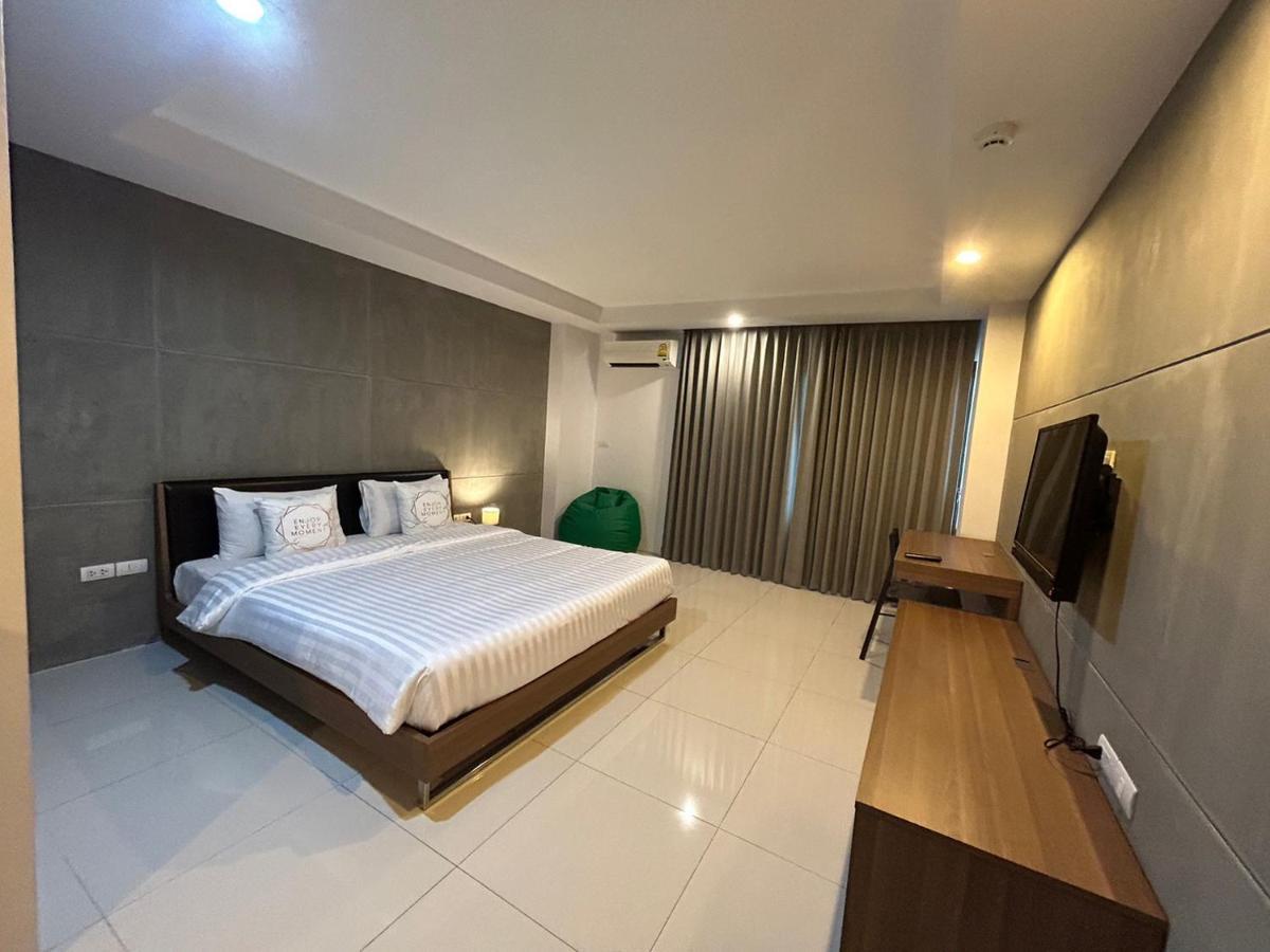 We Grand Ever 9 Nakhonratchasima Esterno foto