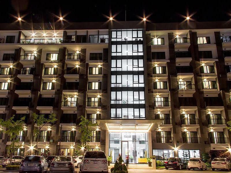 We Grand Ever 9 Nakhonratchasima Esterno foto